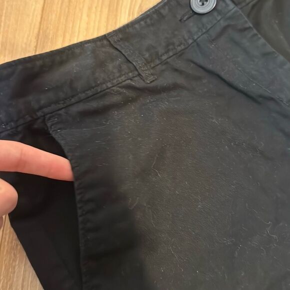 Ann Taylor Loft Black Bermuda Shorts Size 6 - Picture 5 of 6